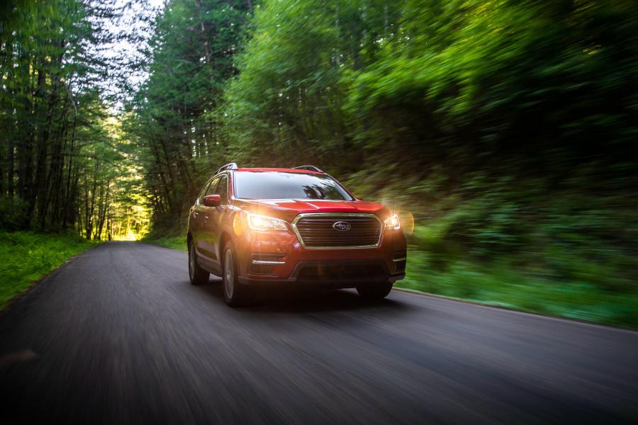  Subaru Ascent Limited 2018 года  (фото 19 из 34)
